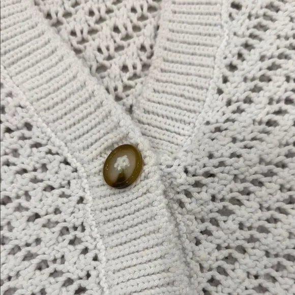 Design History White Button-Up Women's Cardigan - Picture 4 of 12